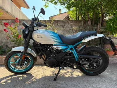 Royal Enfield Guerrilla 450 (2024 - 26) usata