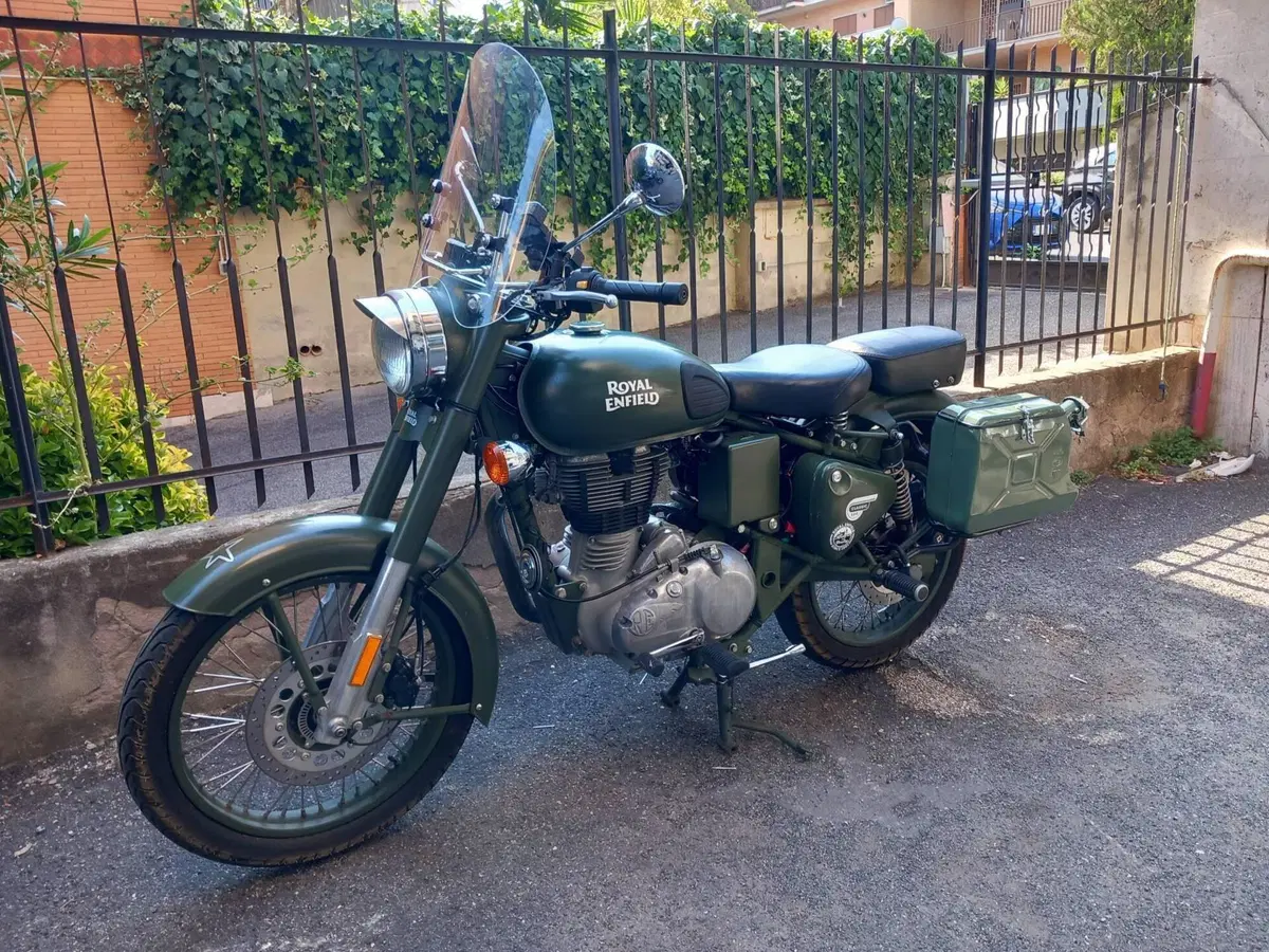 Royal Enfield Classic 500 EFI Battle Green (2017 - 20) (3)