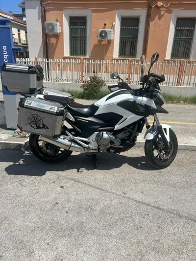 Honda NC700X DCT ABS (2011 - 13) usata