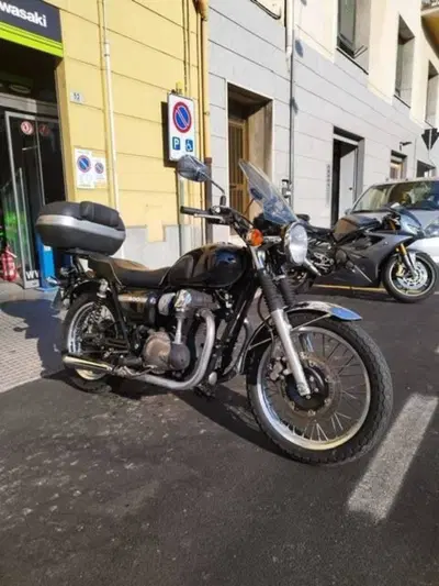Kawasaki W 800 (2010 - 17) usata