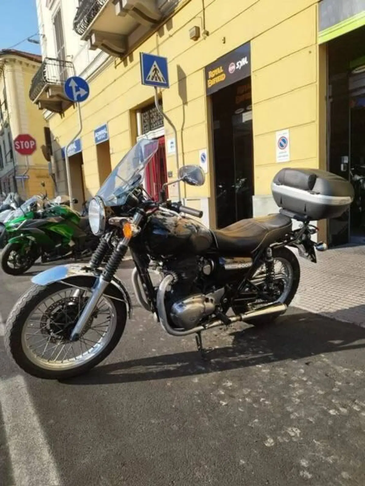 Kawasaki W 800 (2010 - 17) (3)