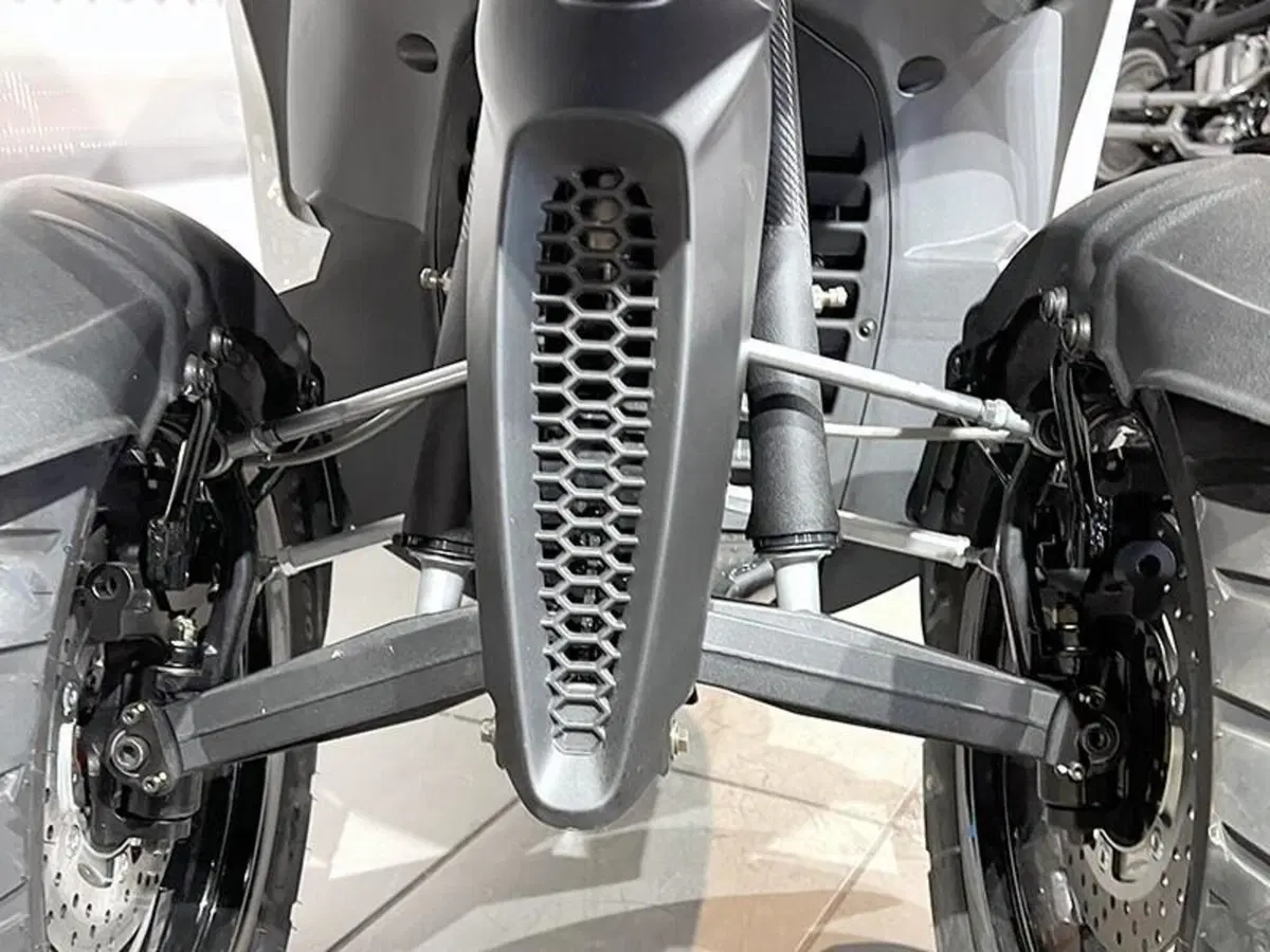 Quadro QV3 350 (2018 - 19) (4)