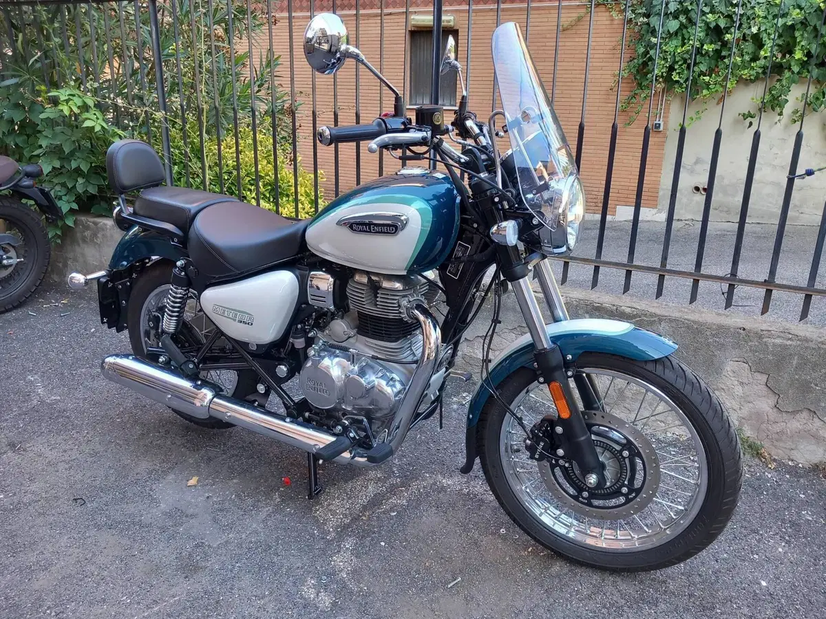 Royal Enfield Meteor 350 Aurora (2024 - 26) (2)