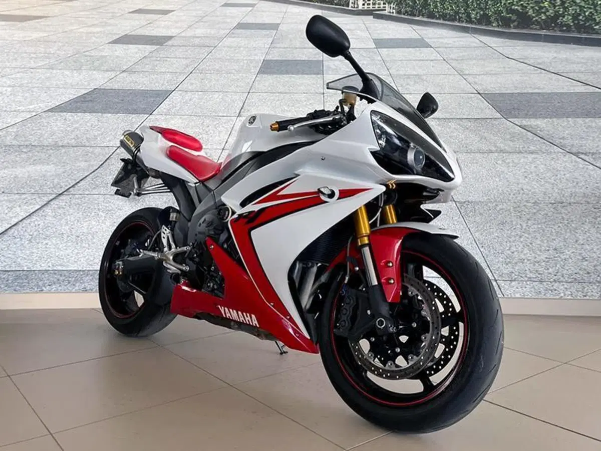 Yamaha YZF R1 (2007 - 08)