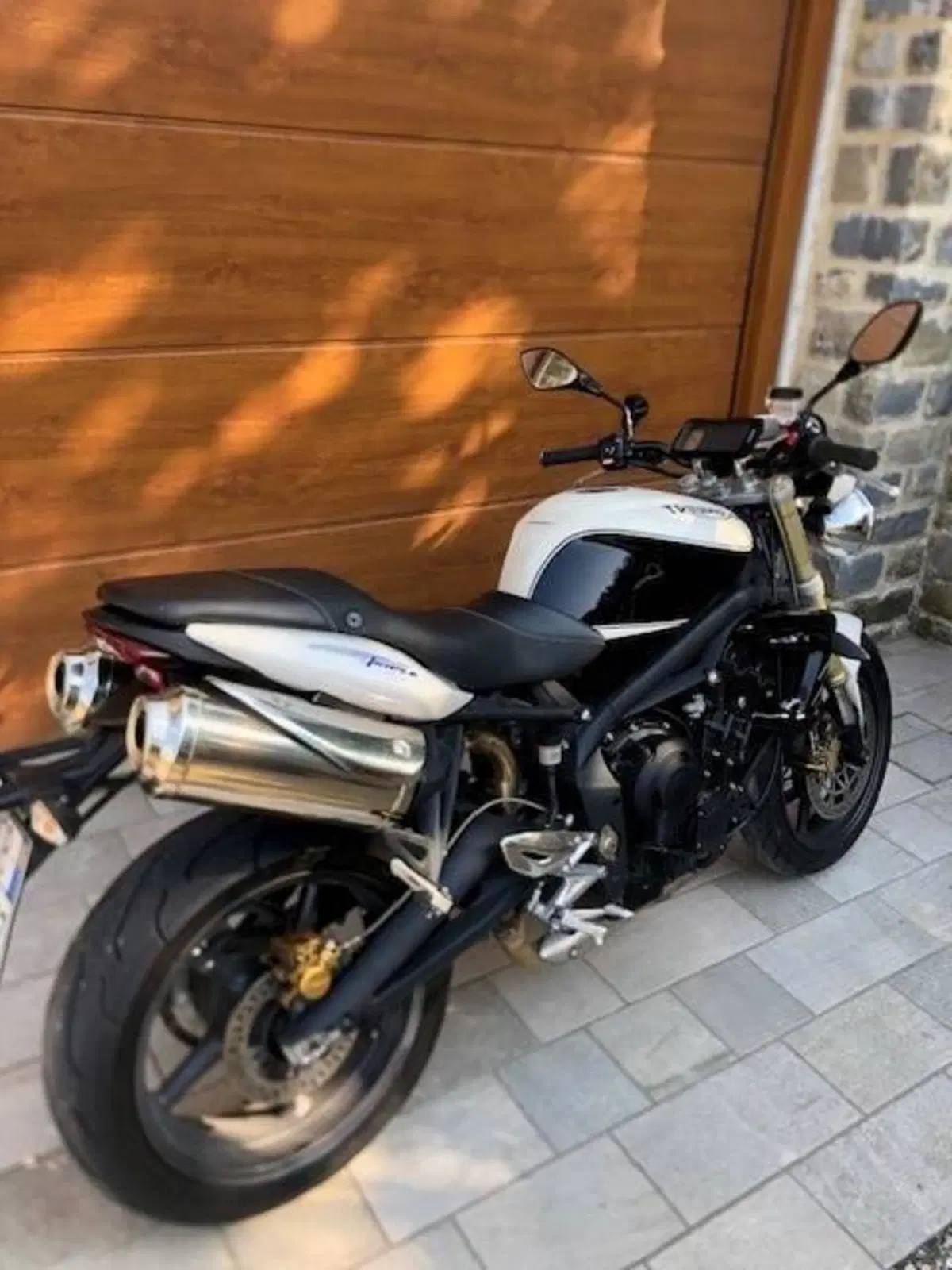Triumph Street Triple (2007 - 12) (7)