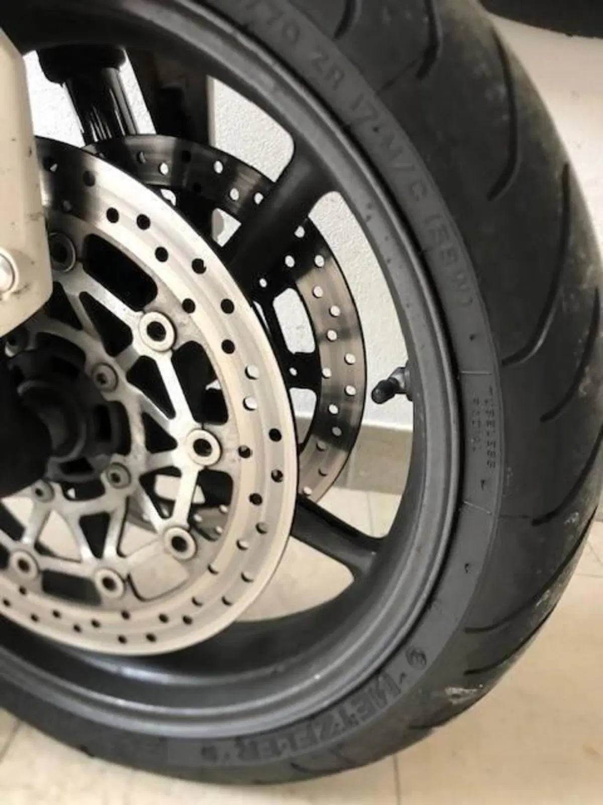 Triumph Street Triple (2007 - 12) (10)