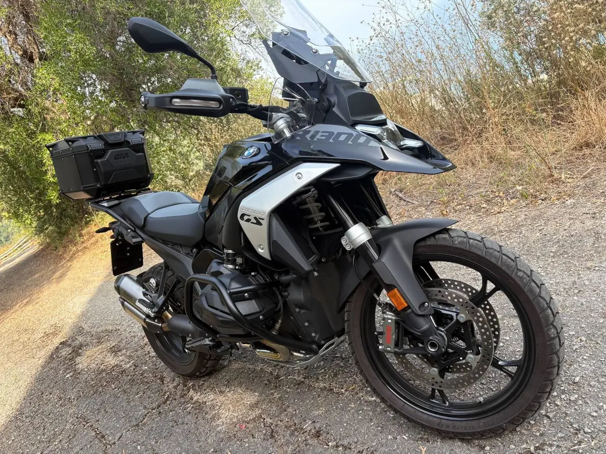 Bmw R 1300 GS Triple Black (2023 - 26) (2)