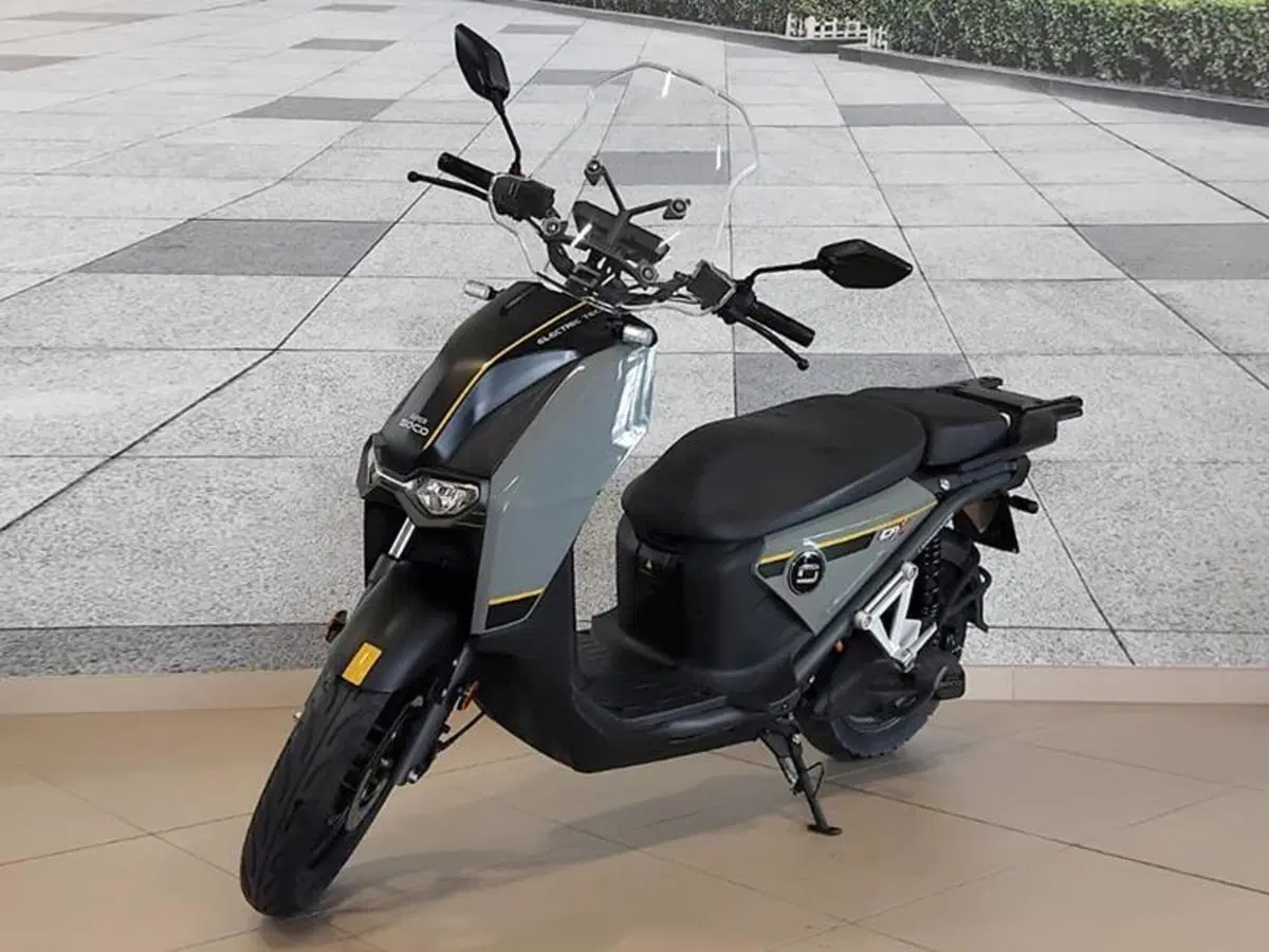 Super Soco CPx (2020 - 24) (2)