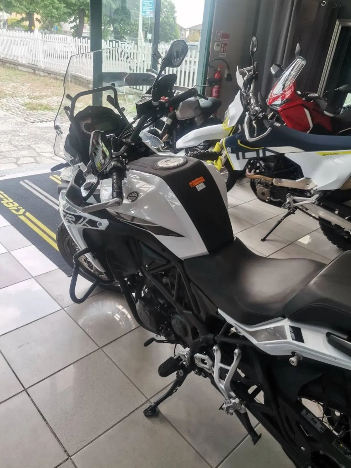 Benelli TRK 502X (2021 - 26) (4)