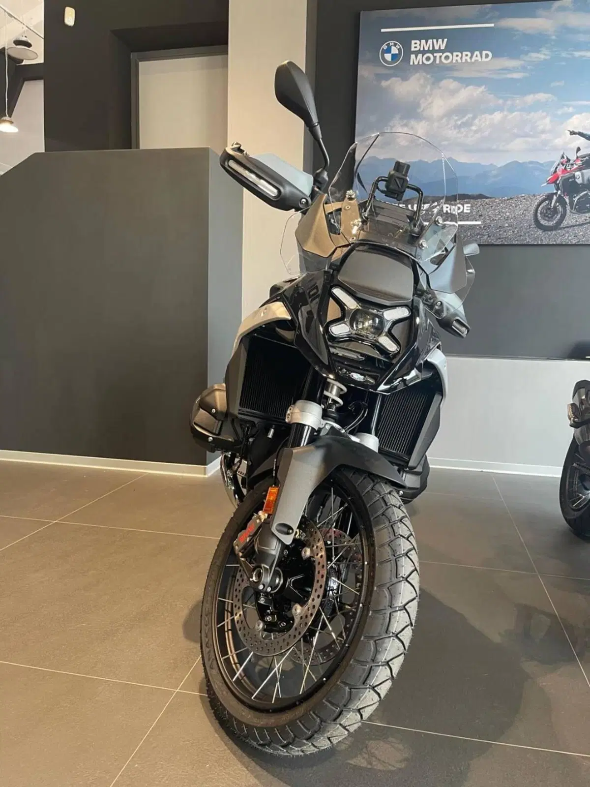 Bmw R 1300 GS ASA (2024 - 26) (3)