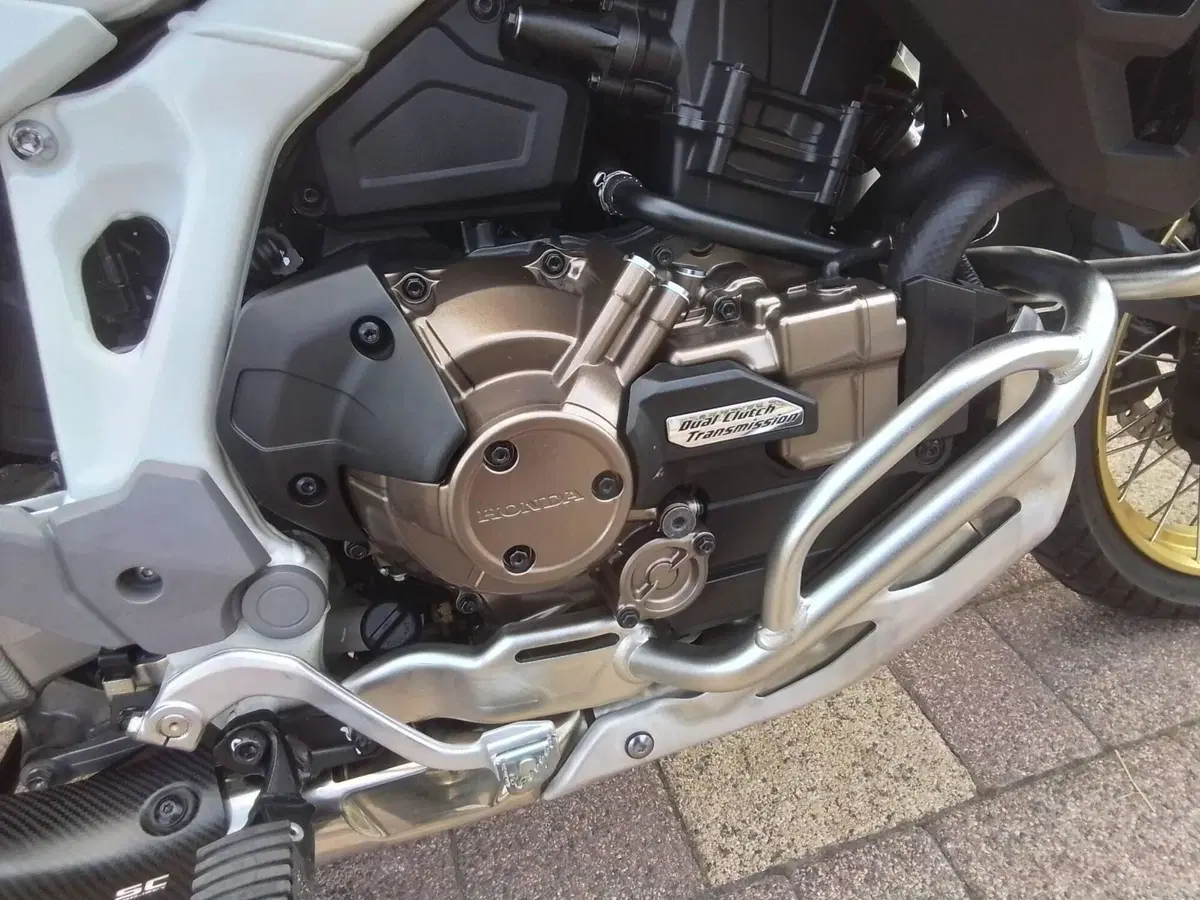 Honda Africa Twin CRF 1100L Adventure Sports DCT (2024 - 26) (6)