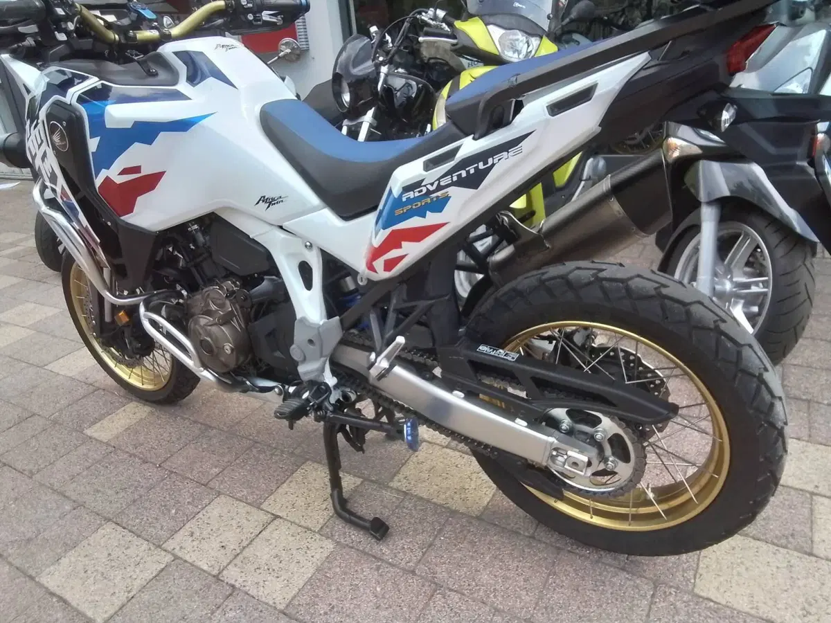 Honda Africa Twin CRF 1100L Adventure Sports DCT (2024 - 26) (13)