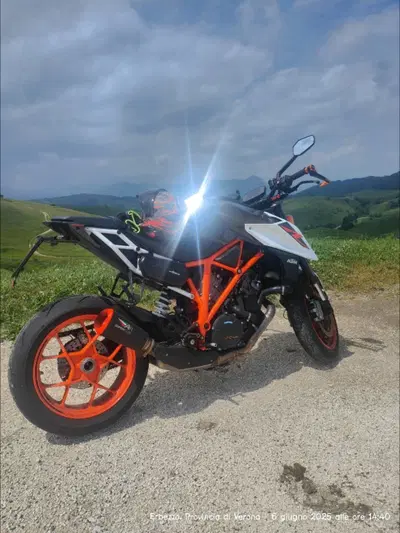 KTM 1290 Super Duke R (2019) usata