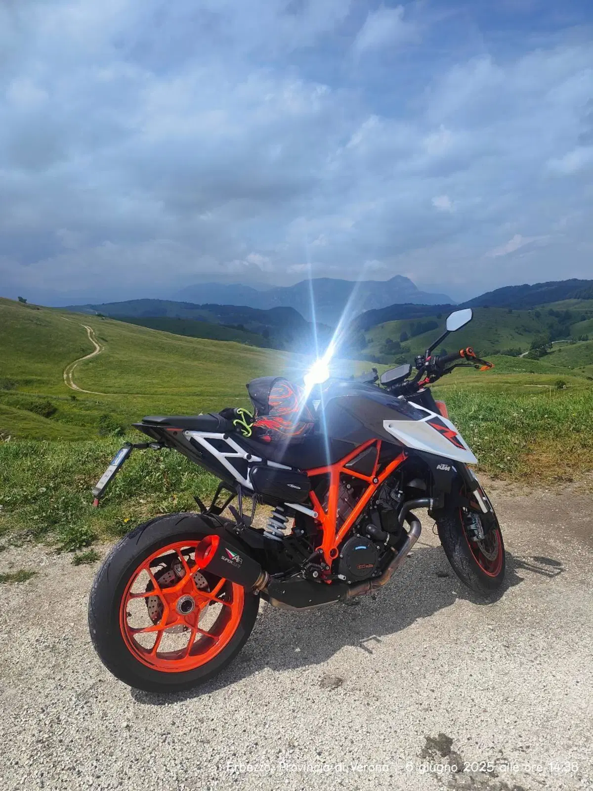 KTM 1290 Super Duke R (2019) (7)