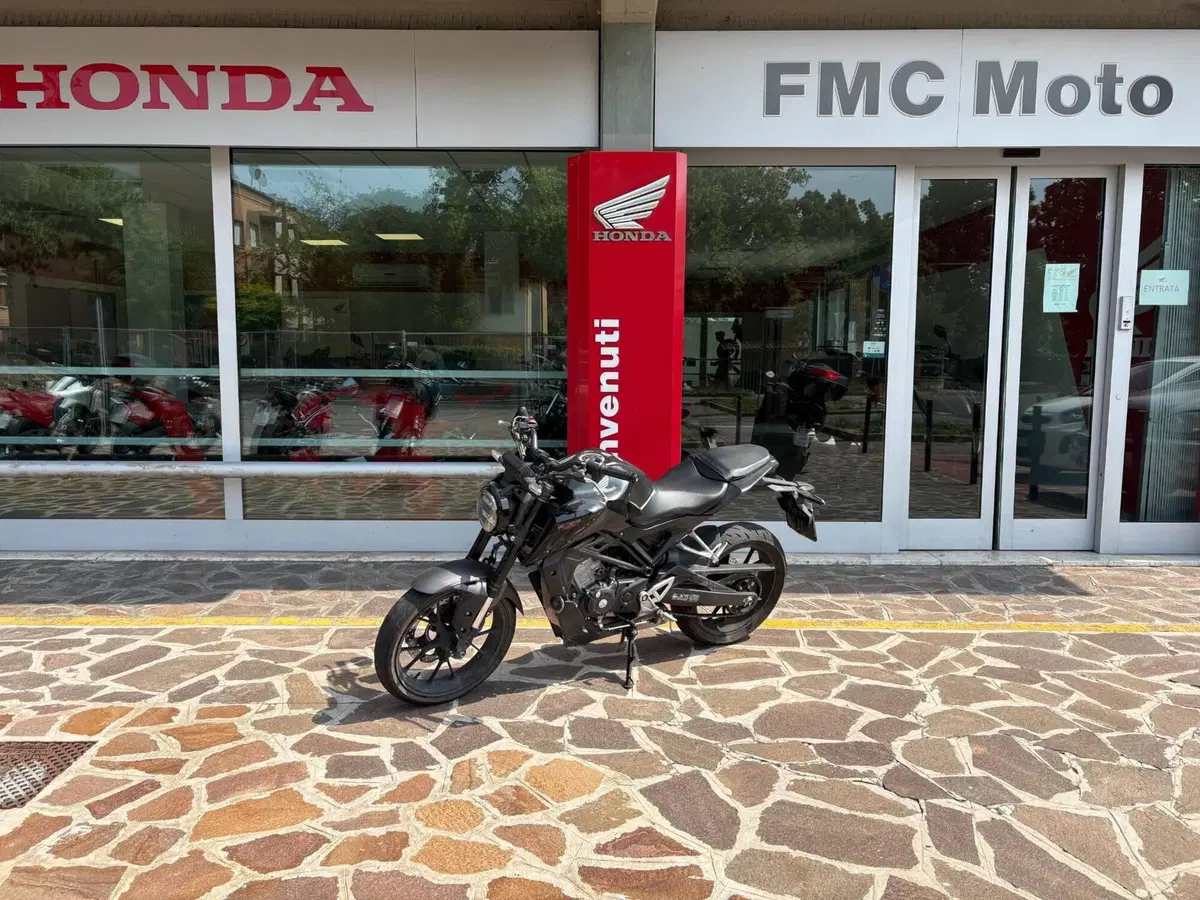 Honda CB 125 R (2021 - 23) (5)