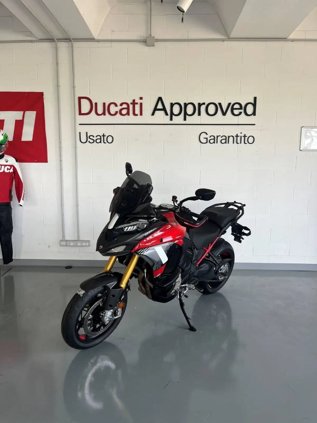 Ducati Multistrada V4 Pikes Peak (2025 - 26)