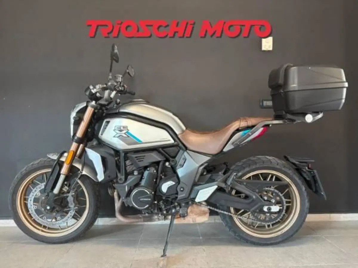 CFMOTO 700CL-X Heritage (2021 - 26) (2)