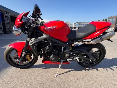 Triumph Street Triple (2007 - 12) usata