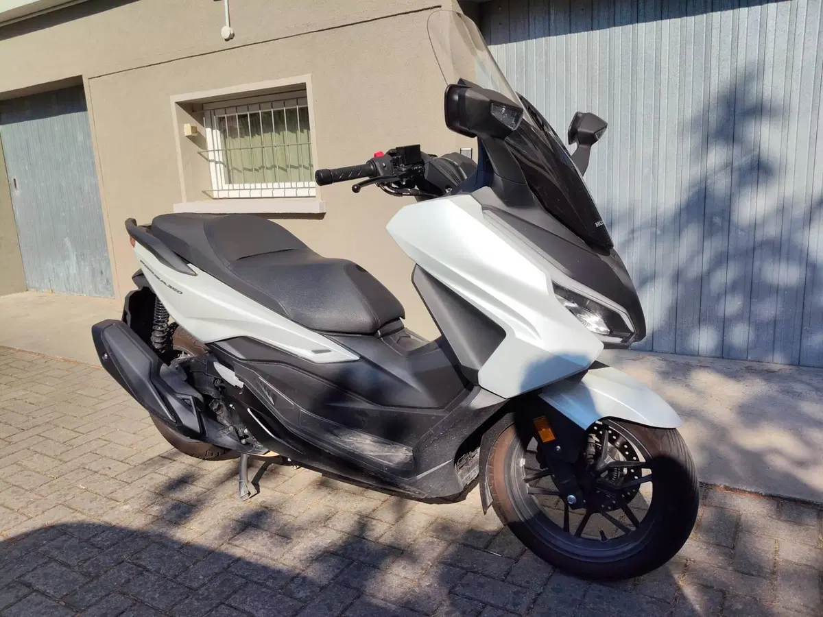 Honda Forza 350 (2025 - 26)