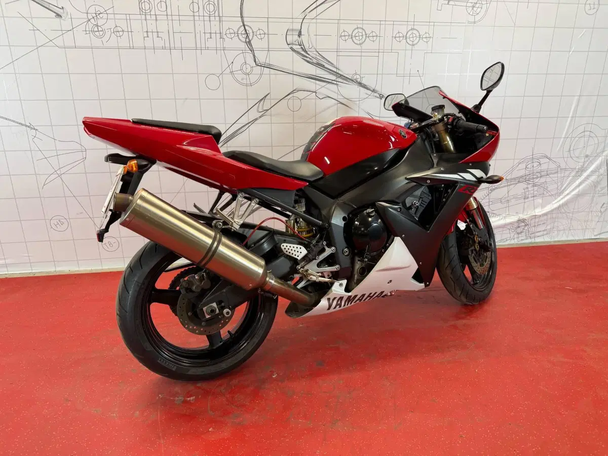 Yamaha YZF R1 (2002 - 03) (3)