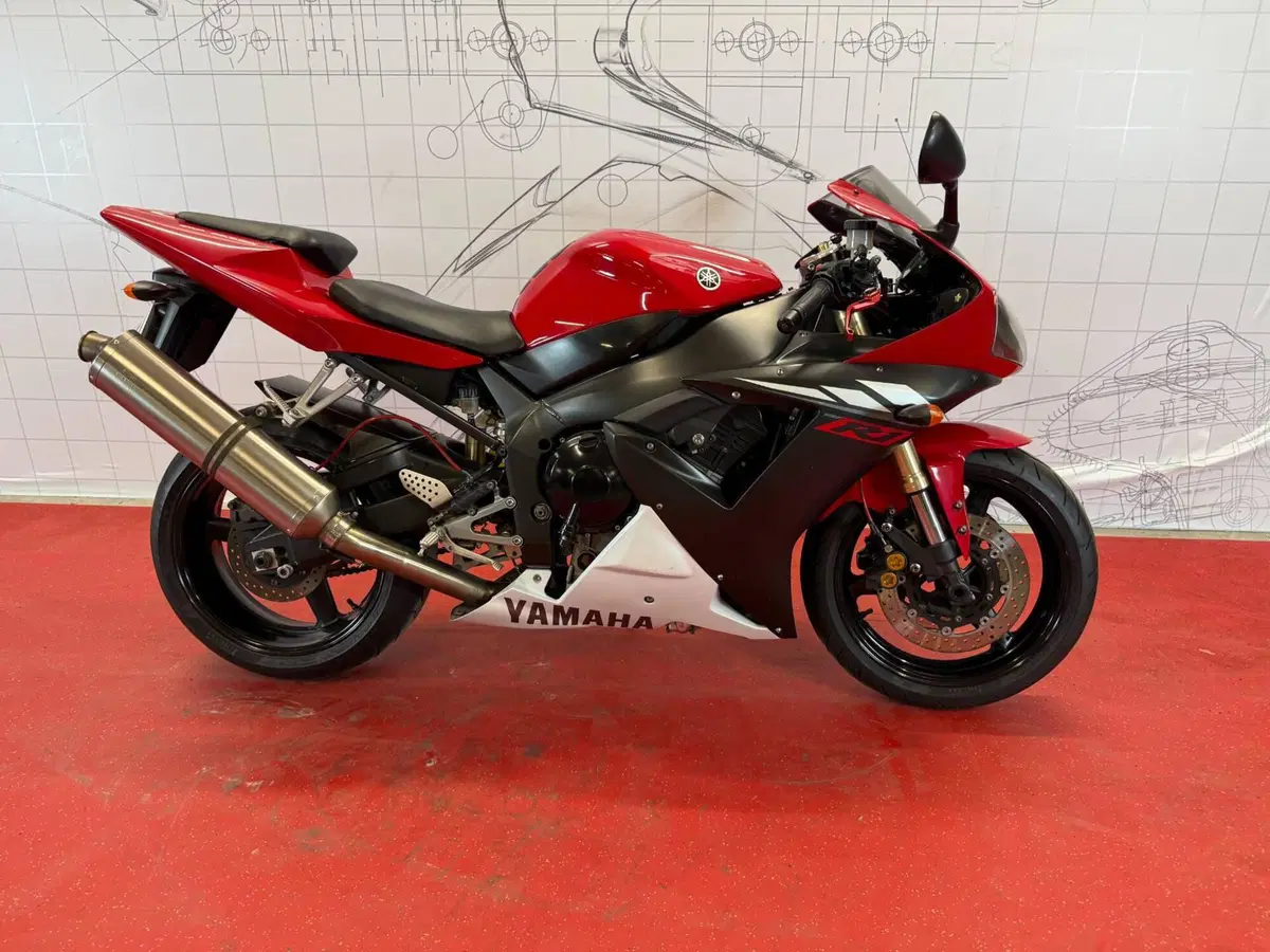 Yamaha YZF R1 (2002 - 03)