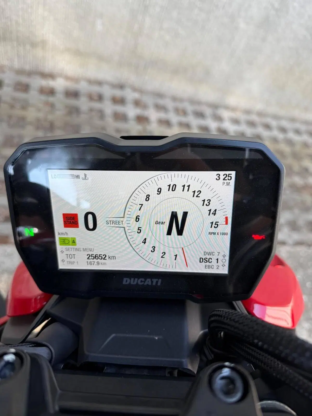 Ducati Streetfighter V4 1100 (2021 - 22) (4)