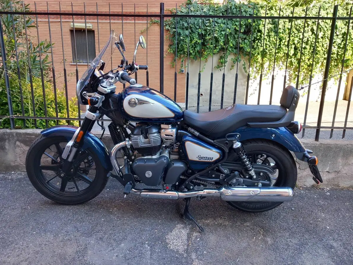 Royal Enfield Super Meteor 650 (2023 - 26)