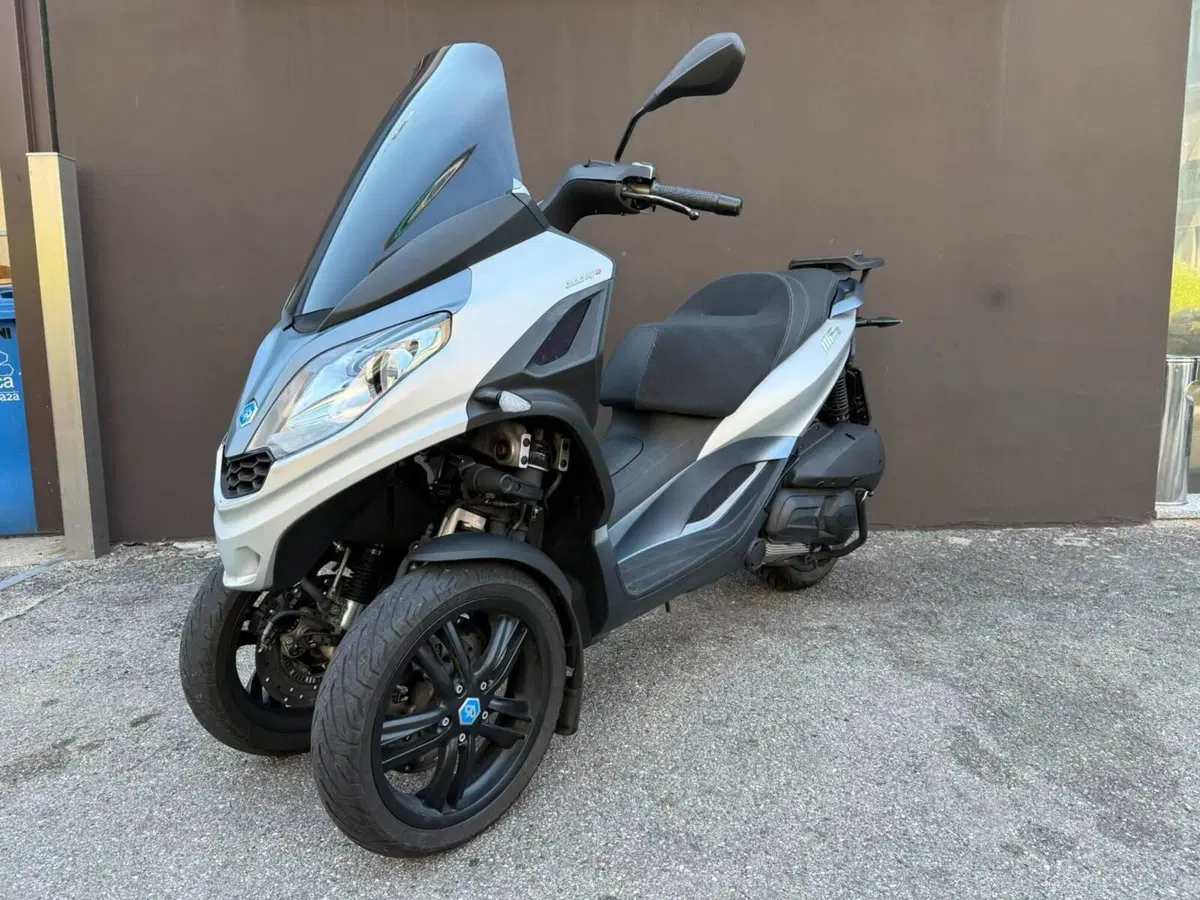 Piaggio Mp3 300 Hpe (2019 - 20) (4)