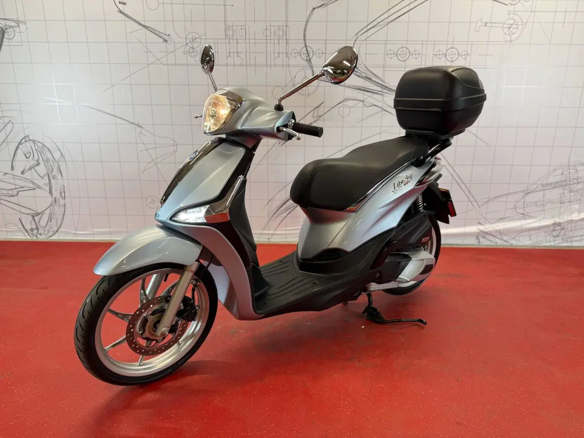 Piaggio Liberty 150 3V ABS (2021 - 24) (5)