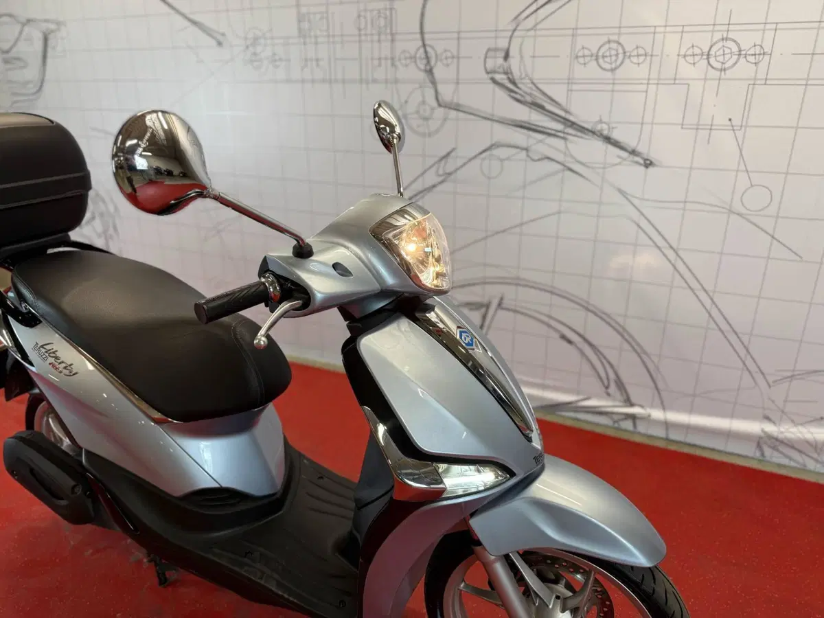 Piaggio Liberty 150 3V ABS (2021 - 24) (10)