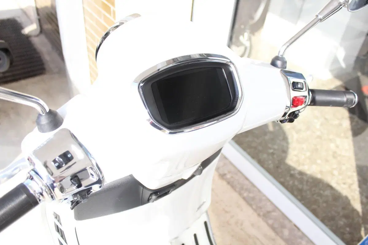 Vespa GTS 310 Super (2025 - 26) (7)