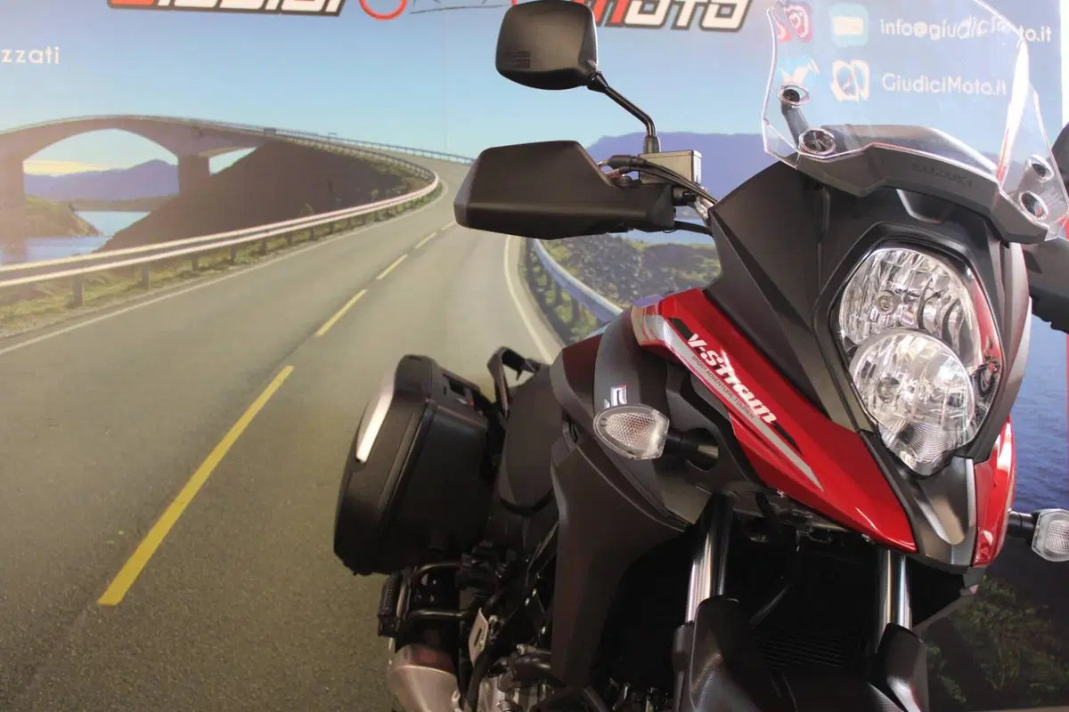 Suzuki V-Strom 650 (2021 - 25) (12)