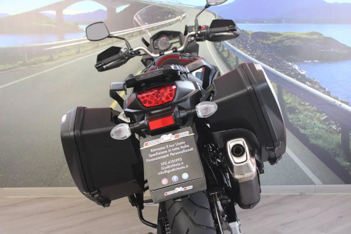 Suzuki V-Strom 650 (2021 - 25) (18)