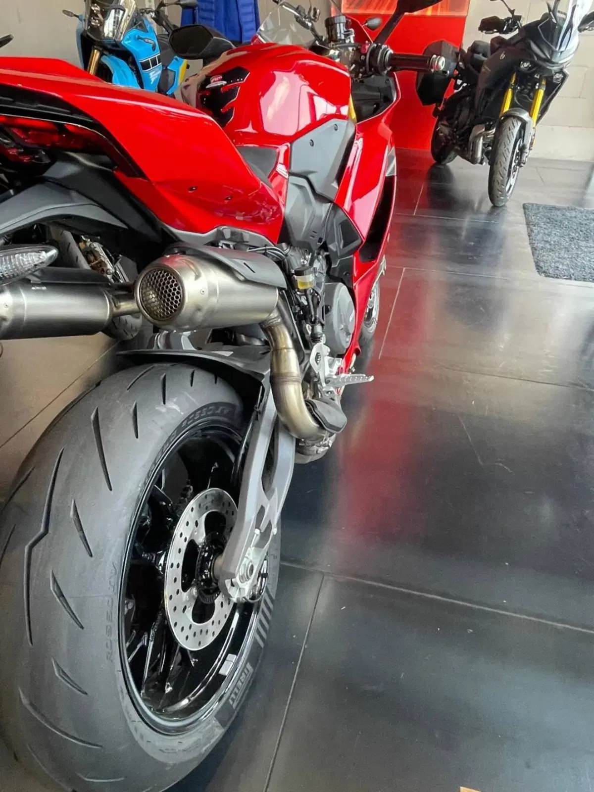 Ducati Panigale V2 S (2025 - 26) (6)