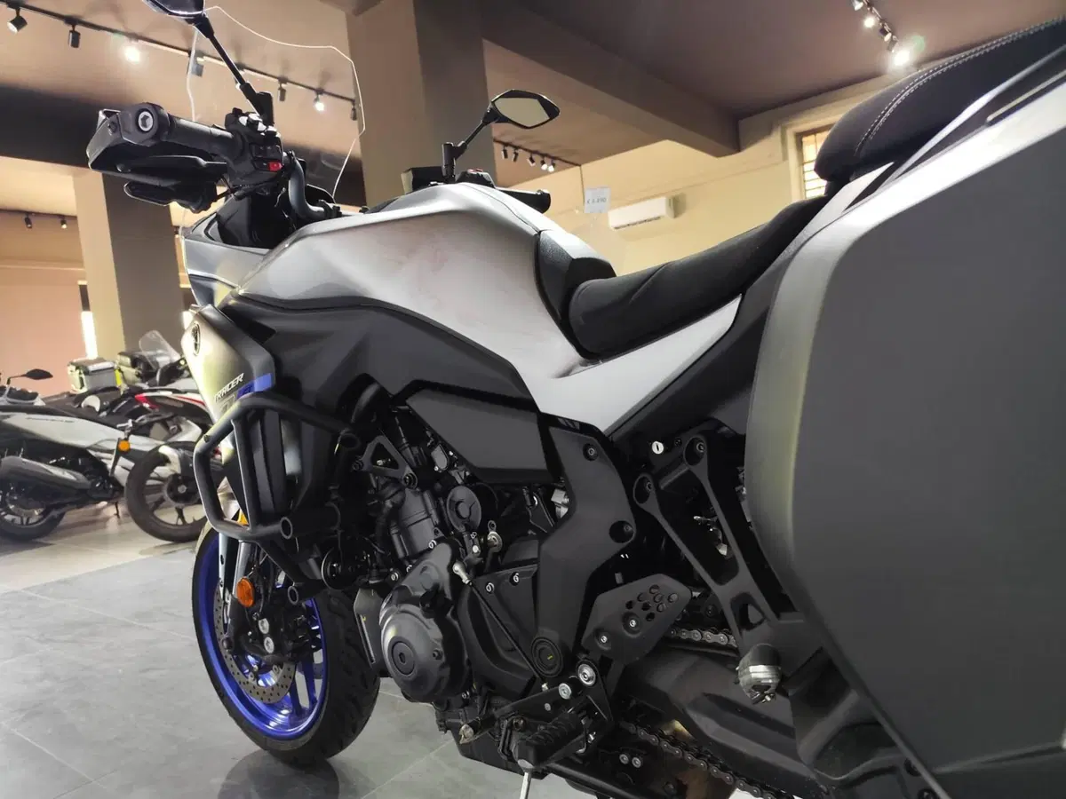 Yamaha Tracer 7 GT (2025 - 26) (6)