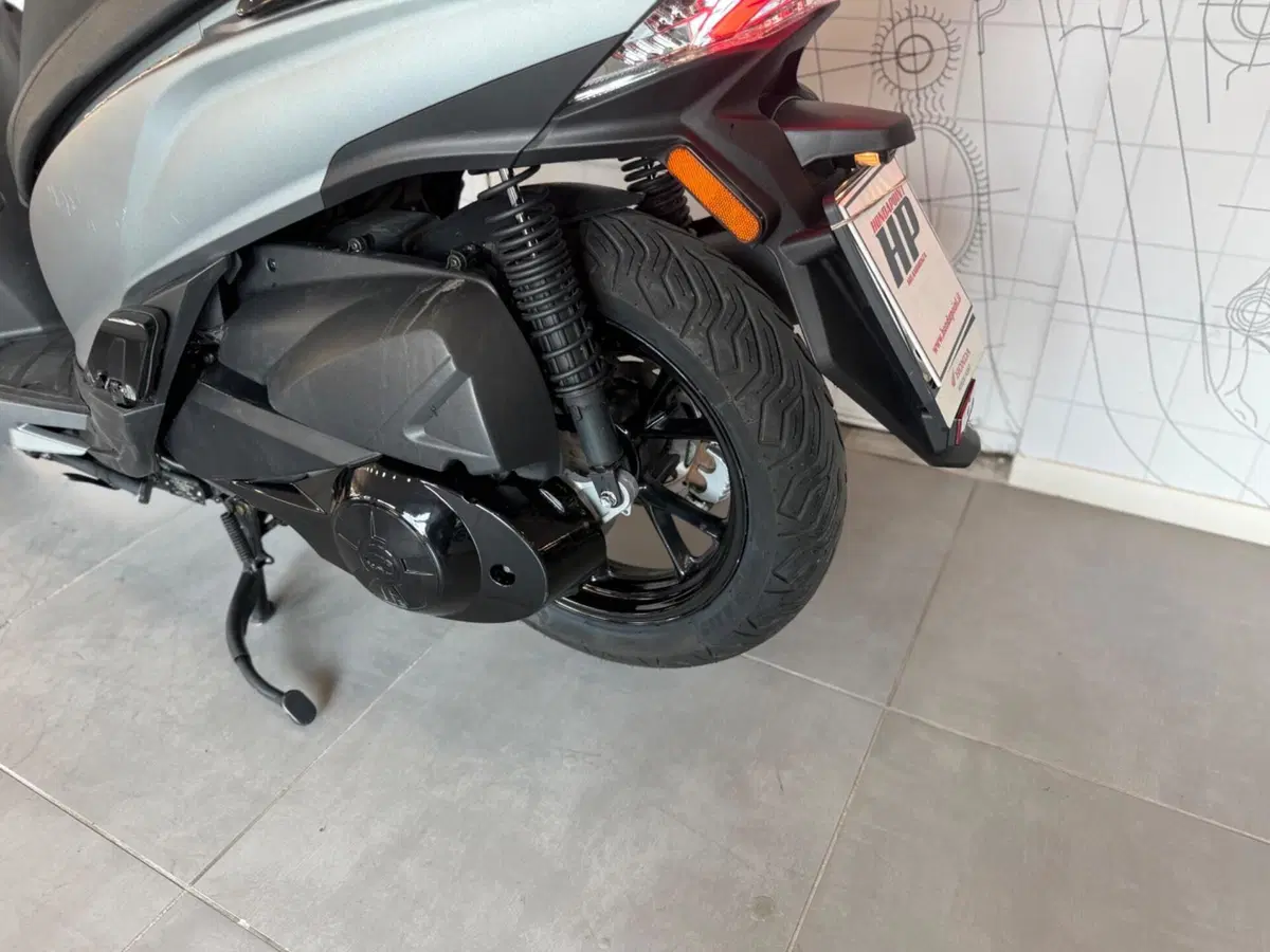 Kymco People 300i S (2021 - 22) (13)