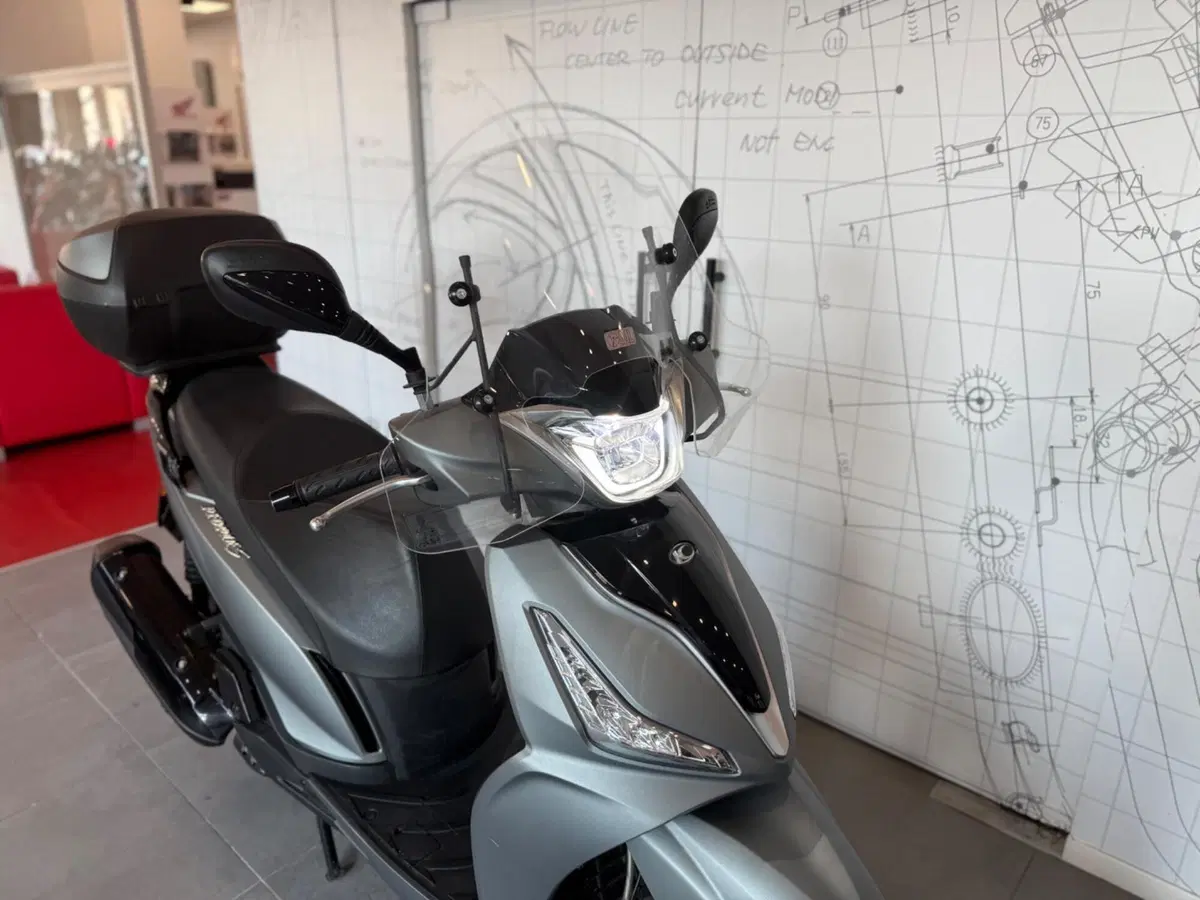 Kymco People 300i S (2021 - 22) (7)