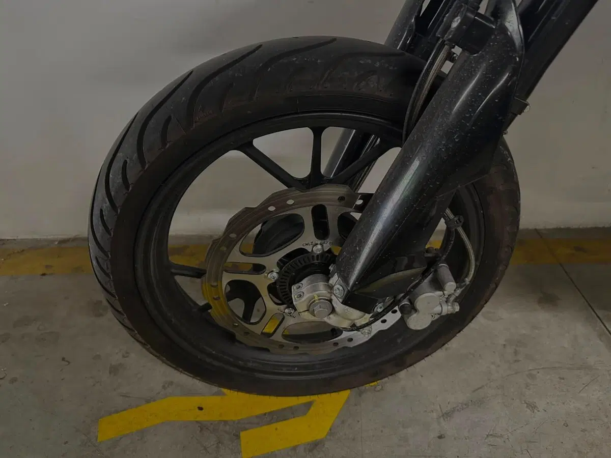 Swm SM 125 R (2025 - 26) (5)