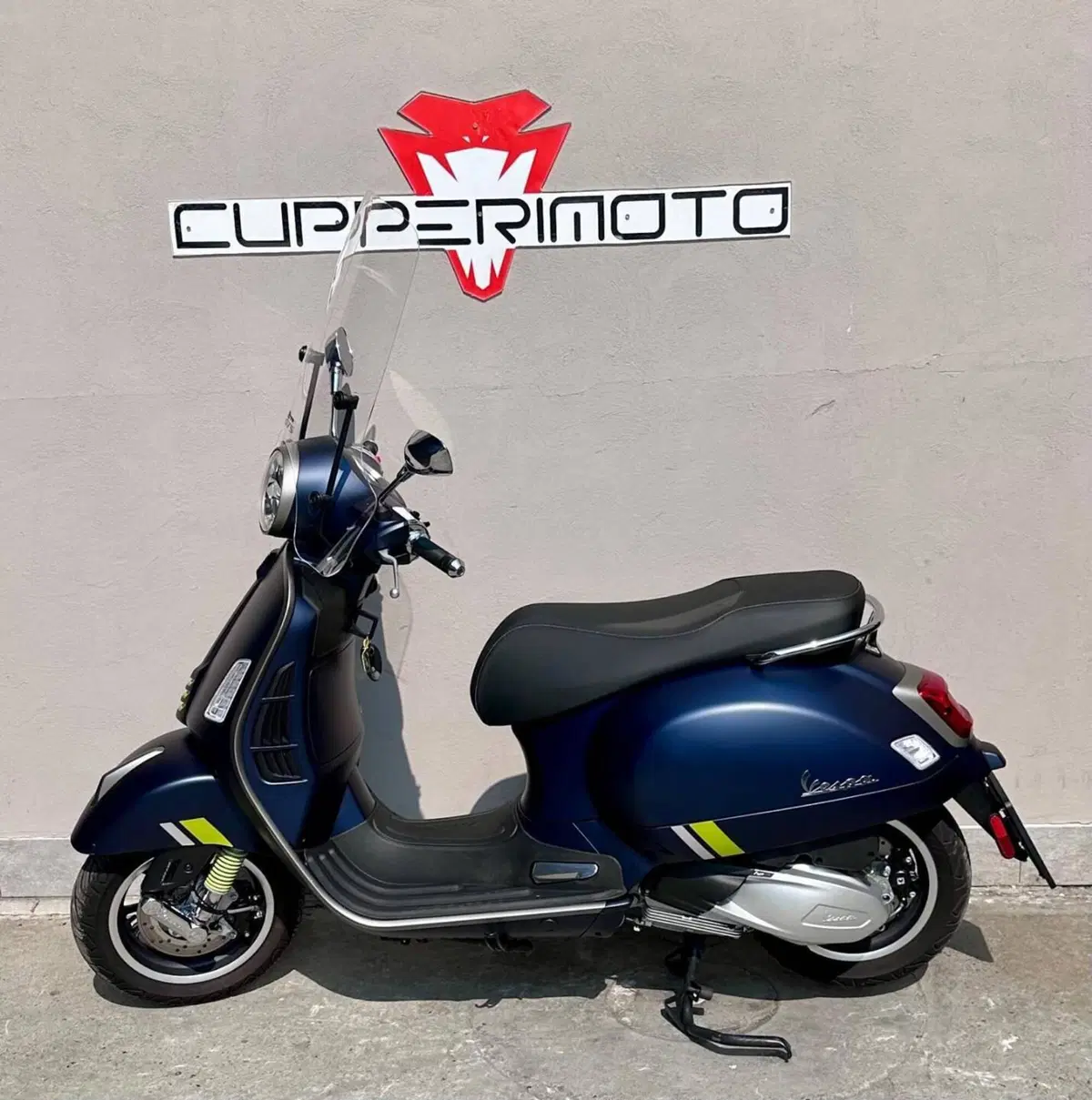 Vespa GTS 300 Super Tech (2023 - 24) (5)