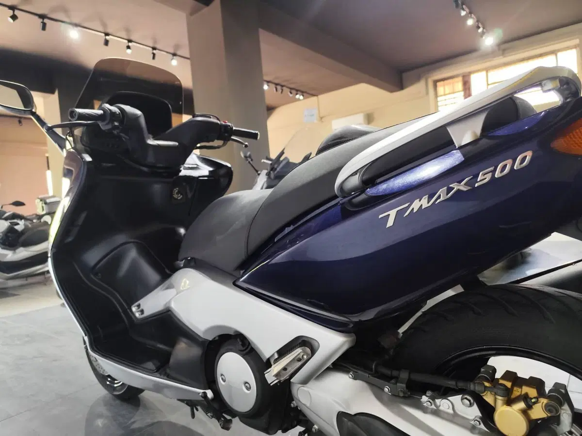 Yamaha T-Max 500 (2001 - 03) (6)