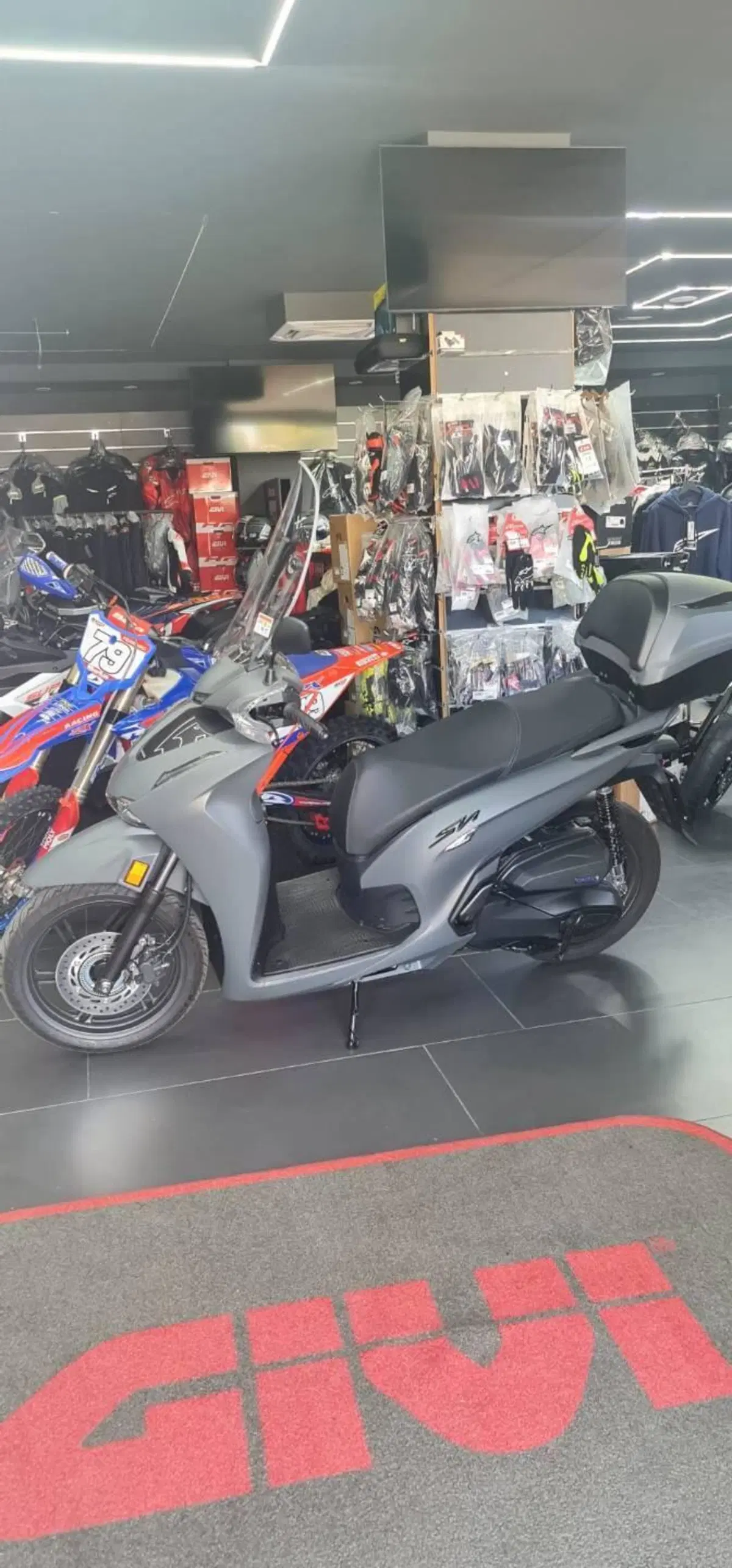 Honda SH 350i GT (2025 - 26) (6)