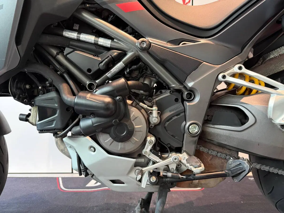 Ducati Multistrada 1260 S (2018 - 20) (11)