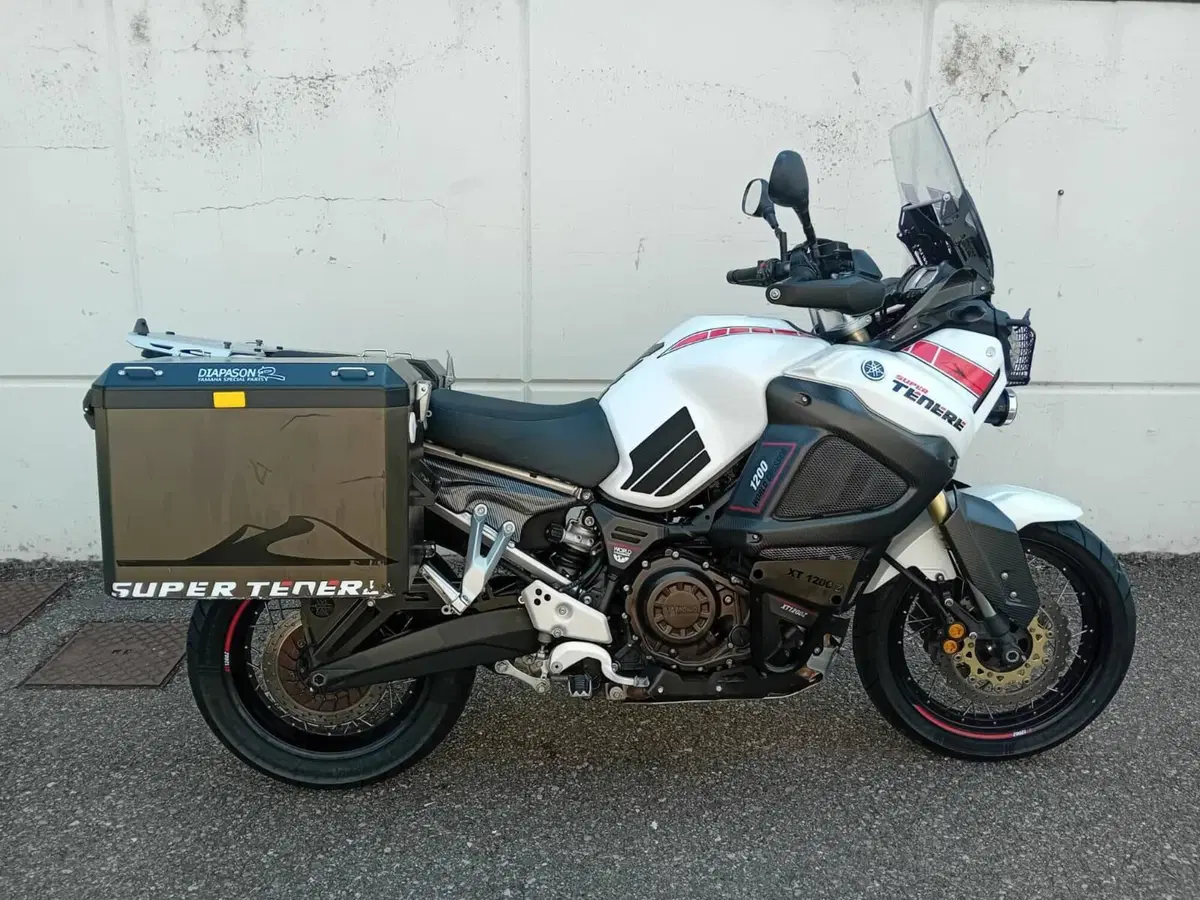 Yamaha XT1200Z Super Ténéré ABS (2010 - 15) (5)