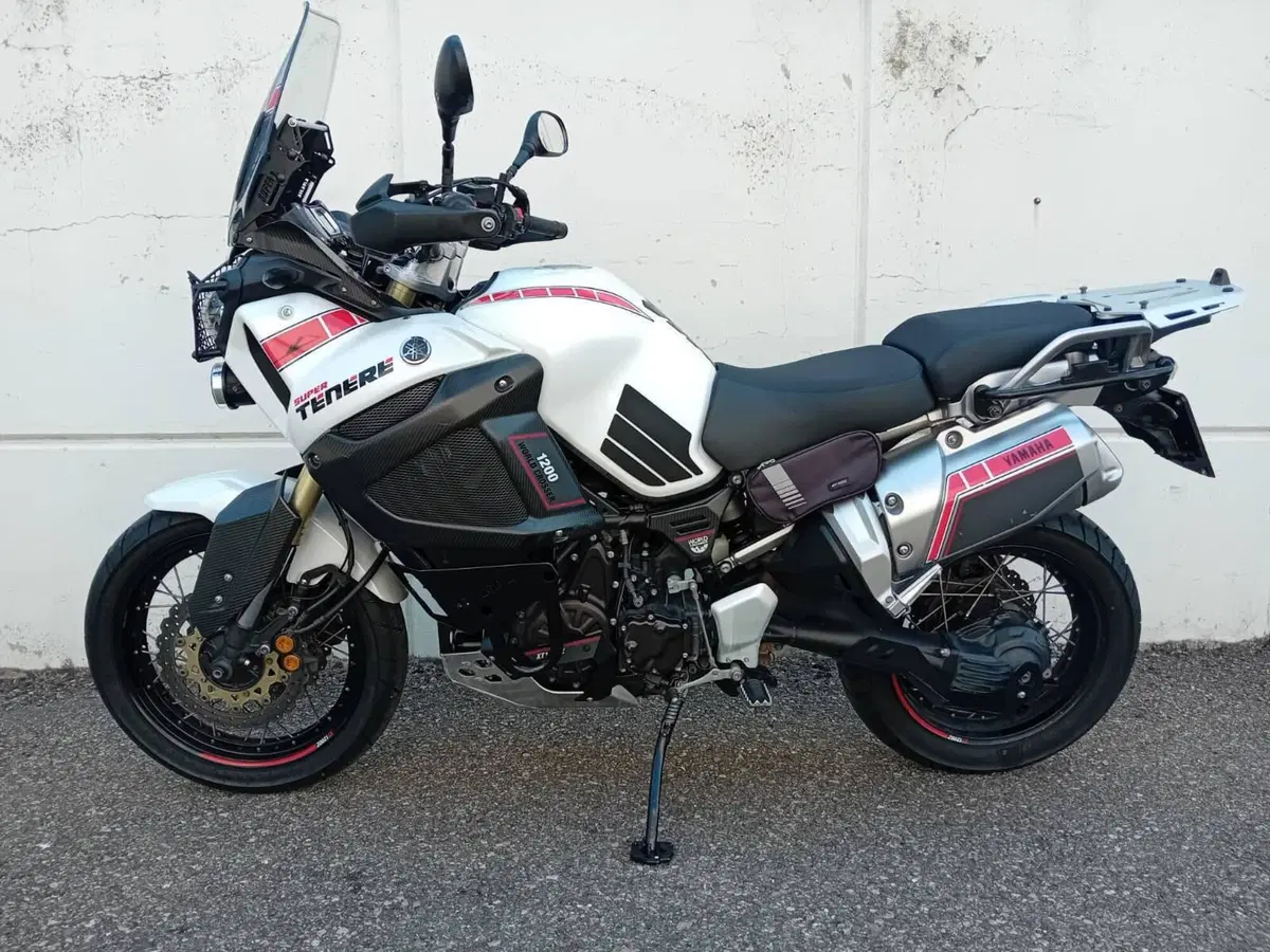 Yamaha XT1200Z Super Ténéré ABS (2010 - 15) (2)
