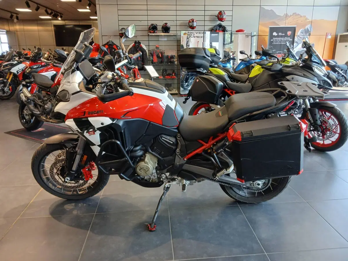 Ducati Multistrada V4 S (2025 - 26) (2)