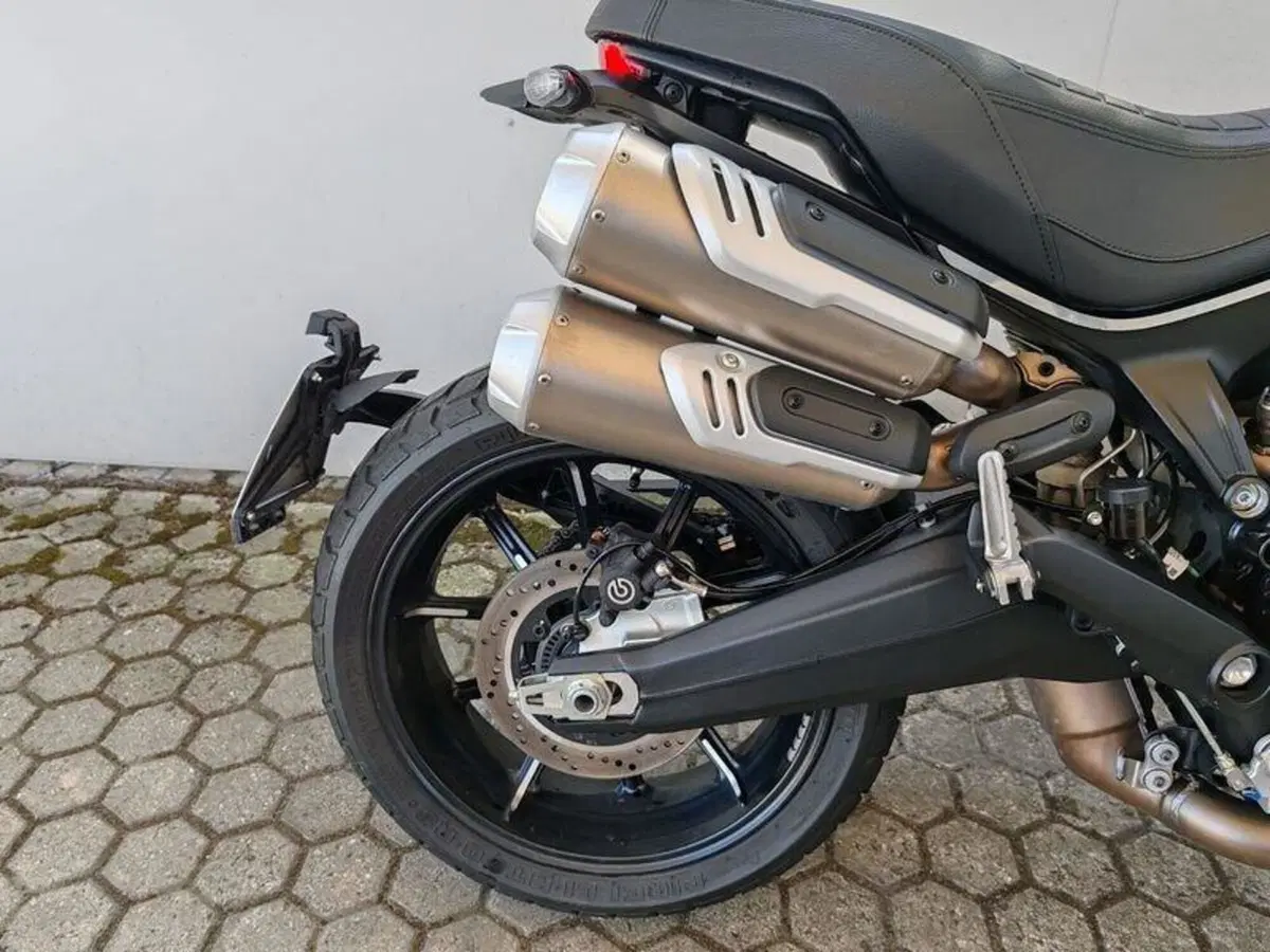 Ducati Scrambler 1100 Dark Pro (2020 - 24) (8)