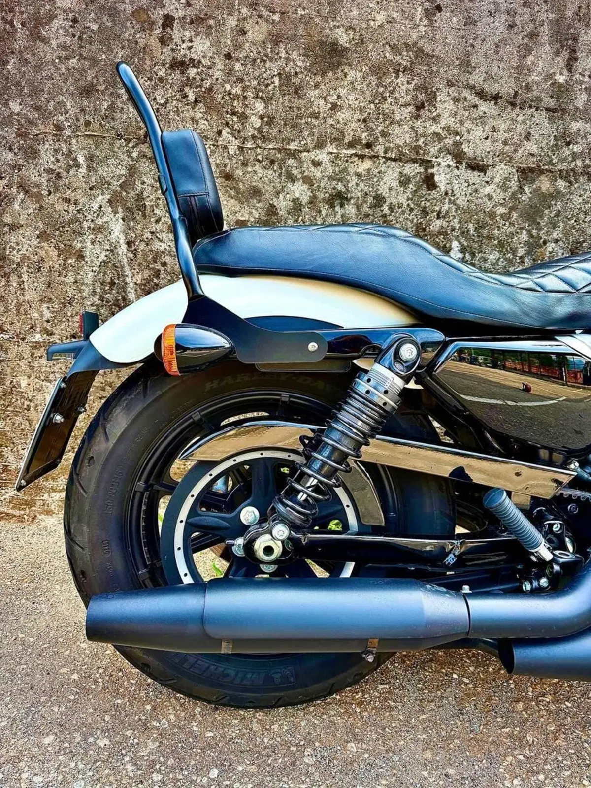 Harley-Davidson 1200 Iron (2018 - 20) - XL1200N (9)