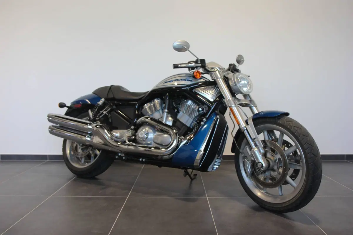 Harley-Davidson 1130 Street Rod (2006 - 07) - VRSCR