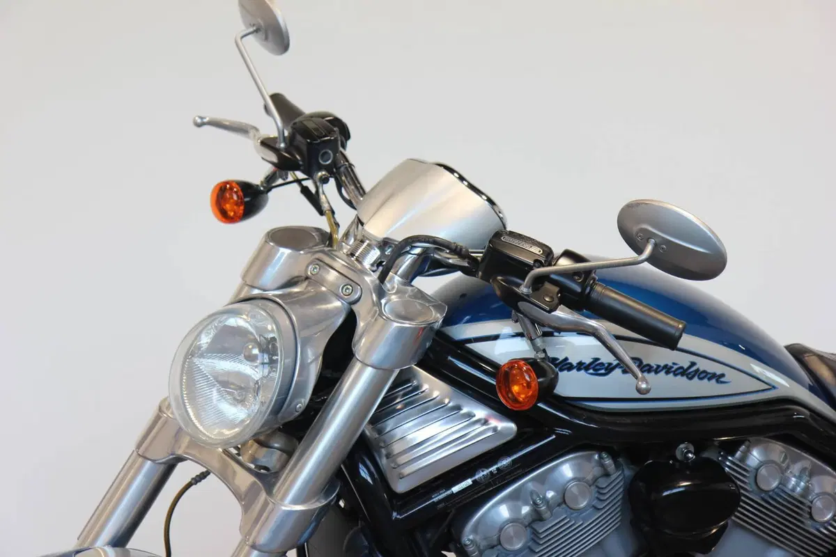 Harley-Davidson 1130 Street Rod (2006 - 07) - VRSCR (6)