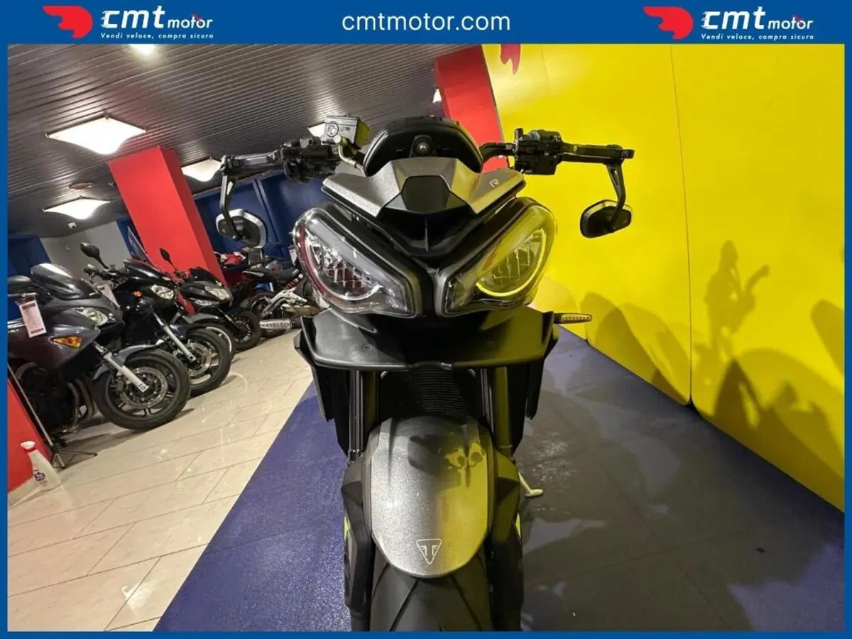 Triumph Street Triple R (2020 - 22) (12)